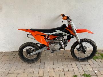 pit bike Zeus 125 