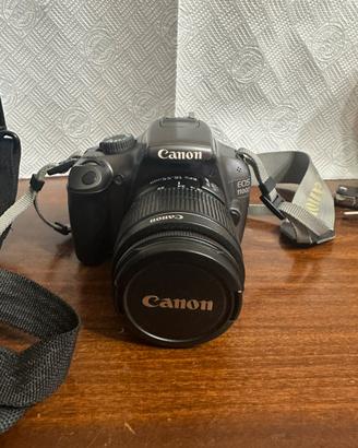 Canon eos 1100d fotocamenda digitale