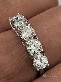 Anello in argento con Moissanite 17,7 mm Ø   16