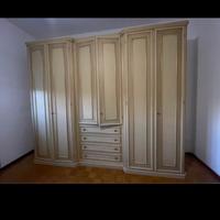 Armadio stile liberty