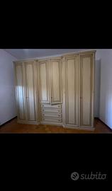 Armadio stile liberty