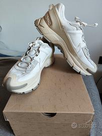 Nike Zoom Vomero Roam 