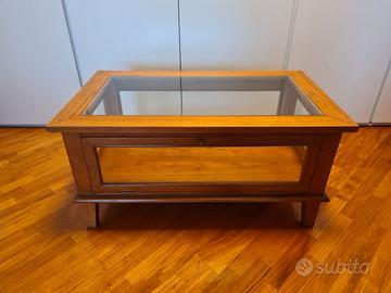 Tavolino basso in teak porta oggetti