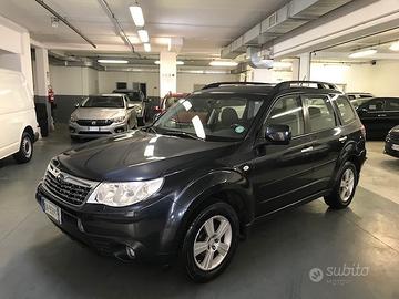 Subaru Forester 2.0 GPL / 4X4 / GANCIO TRAINO