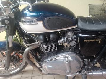 Bonneville se 
