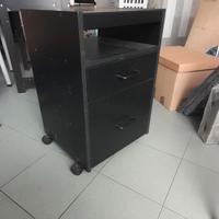 CASSETTIERA CON ROTELLE