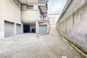 Immobile di 140 m² a Rieti