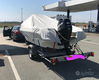 Barca  motore carrello