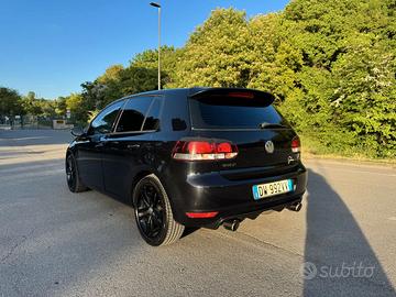 Volkswagen Golf 1.6 Highline bi-fuel
