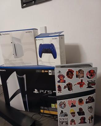 Playstation 5 Pro 2TB+ Lettore Disco + 2 joystick