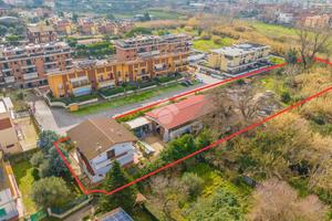 PALAZZINA A ROMA