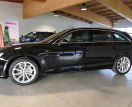 AUDI A4 Avant 40 TDI quattro S tronic quattro ed