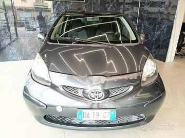 TOYOTA Aygo 1.0 12V VVT-i 5 porte