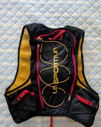 Zaino nuovo ed originale La Sportiva Trail vest 11