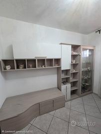 parete soggiorno attrezzata moderna e funzionale