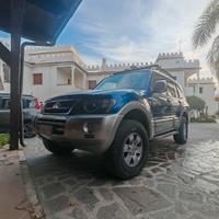 Mitsubishi Pajero V60 3.2 Leggere