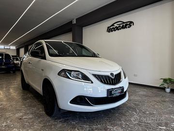 Lancia Ypsilon 1.0 FireFly 5 porte S&S Hybrid Ecoc