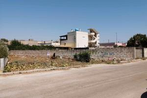 Trepuzzi terreno zona B (edificabile 80%) mq 271