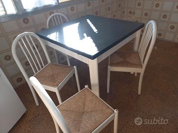 Tavolo da cucina 