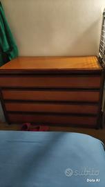 Como scarpiera e comodini