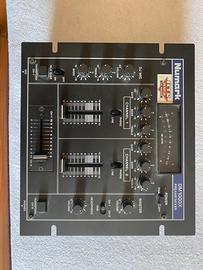 Consolle dj (piatti+mixer)