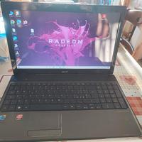 PC portatile con batteria funzionante