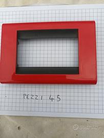 Placche Bticino Living Classic 4713 rosse