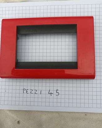 Placche Bticino Living Classic 4713 rosse