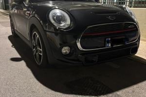 Mini Cooper F46 John Cooper Works  2.0 2017