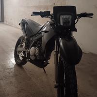 Yamaha XT 125