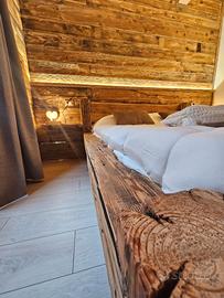 Letto in legno antico