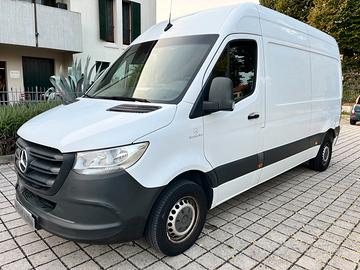 MERCEDES SPRINTER NEW MODEL PASSO MEDIO Km 85000