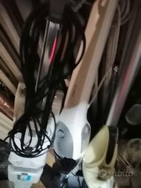 aspirapolvereperfettamente funzionante 