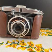 Macchina fotografica Ferrania acromatico F=58 mm