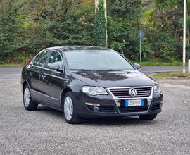 Volkswagen Passat 2.0 TDI DPF Comfortline 2005-E4 