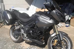 Triumph tiger 1050