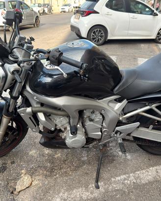 fz6 yamaha anno 2004