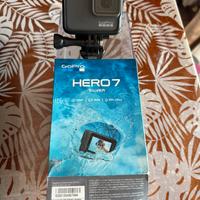 GoPro Hero7 Silver - 4K - Pari al nuovo e Kit