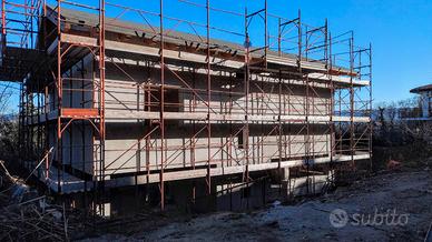 Villetta gemella indipendente in costruzione