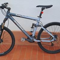 bicicletta mtb