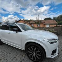 VOLVO XC90 Plus Dark B5 AWD AUT 7P Mild Hybrid