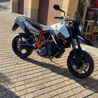 Ktm pari al nuovo ,tenuta maniacalmente