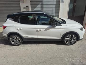 SEAT Arona 1.0 ecotsi FR 95cv  16.500 euro