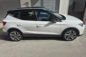 SEAT Arona 1.0 ecotsi FR 95cv  16.500 euro