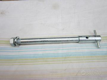 Perno Ruota Benelli 250 Sprite originale