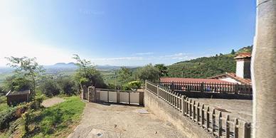 CASA SINGOLA SUI COLLI DI NANTO