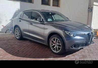 Alfa Romeo Stelvio Q4 2.2 Executive 190 cv