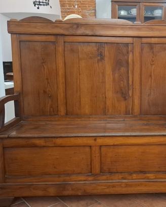 Panca o Cassapanca con vano contenitore