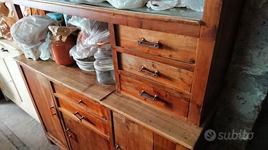 Mobili antichi fatti a mano