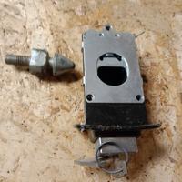 serratura per sellone vespa